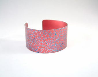 Anodized cuff bracelet in anodised aluminium red and blue 3 cm wide aluminum jewelry jewellery
