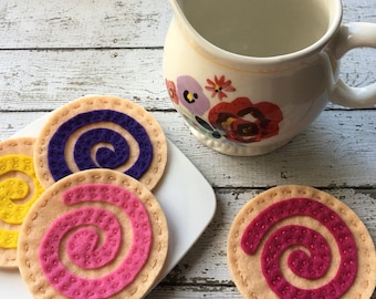 felt cookies, play food cookie set, waldorf toys, montessori toddler toy, tea party cookies