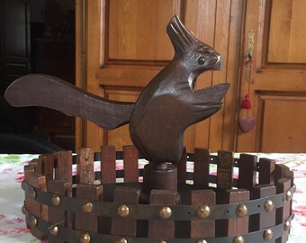 Breakage hazel nuts squirrel wooden occassions