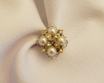 Sarah Coventry Pearl and Rhinestone Ring, Silver Tone, Vintage, Aurora Borealis, Faux Pearls, Signed