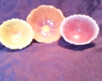 Ceramic Measuring cups in bright spring colors