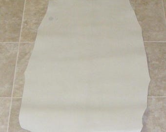 ABE7568-8) Hide of Off White Pig Skin Leather Skin