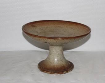 Stoneware serving dish