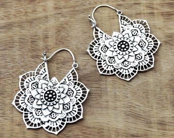 Mandala Flower Earrings, Boho Earrings, Gypsy Earrings, Silver Earrings, Indian Earrings, Bohemian Earrings, Tribal Earrings, Indian Jewelry
