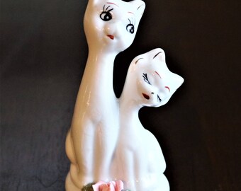 Cats Figurine, White Cats, Friendly Felines, Sweet Kitty Figurine, Gift for Cat Lover, Stocking Stuffer, Cat Couple