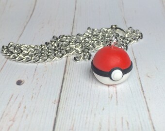 Pokemon Pokeball necklace, pokemon necklace, Pokemon jewelry, Pokemon Go jewelry, Pokemon jewellery, kawaii necklace, kawaii jewelry