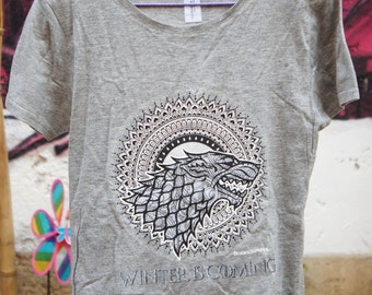 T-Shirt Game of Thrones - Mandala - Stark / Targaryen Grey