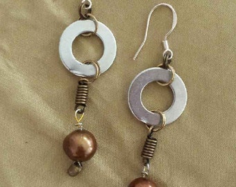 Pearl and washer earrings