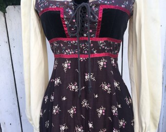 Magical Gunne Sax black midi. Vintage 9