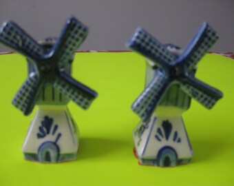 Vintage Delft Blue Dutch Windmill Porcelain Salt & Pepper Shakers