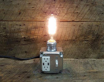 Industrial Steam Punk USB Charger Desk Lamp