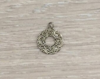 Sterling Silver Disc Charm, Silver Coin Charm, Round Charms, 1 pc