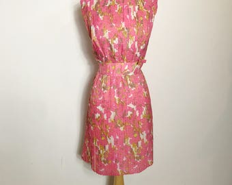 REDUCED Fabulous 1960s Pleat Bright Pink Floral Dress with Bows