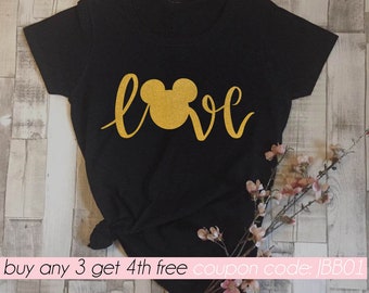 Disney Love tshirt- Disney shirts for family- Disney shirt adult- Kids Disney shirts- women clothing- Disneyland- Disney gift- Disney ears