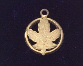 Sterling silver charm vintage #1117