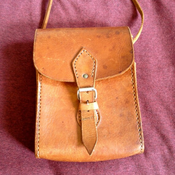 Vintage Leather Shoulder Artists Bag. Leather bag. Mini