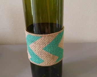 Wine bottle vase. Made from hand cut wine bottle. Great wine lover gift or kitchen or bar decor!