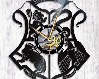 Harry Potter Vinyl Clock hogwarts gryffindor slytherin hufflepuff ravenclaw harry potter gift harry potter decoration harry potter decor