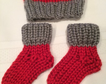 Hat and Booties Set - Newborn Photography Prop - Newborn Baby Hat Set -Newborn Hat - Knitted Hat and Booties- Newborn Shower Gift
