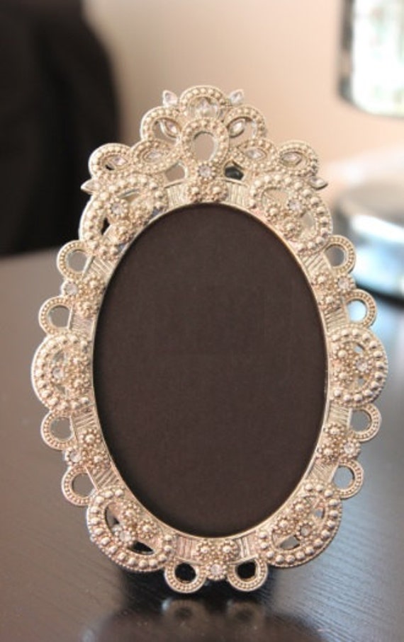 SALE Set of 20 Vintage Style Oval JEWELED RHINESTONE Frame