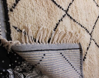 Beni ourain rug, Moroccan berber rug, vintage moroccan rug, 103x150 Cm, Wool berber carpet, moroccan style rugs, Beni ouarain rug