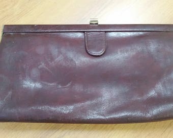 1950 Burgundy Leather Clasp Clutch