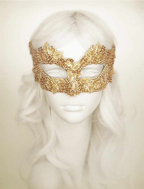 Sequined Gold Masquerade Mask With Rhinestones And Embroidery