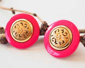 Vintage Plastic Earrings/ Vintage Earrings/ Vintage Jewelry/ Earrings/ 1980s Jewelry/ Retro Jewelry/ 80s Earrings/ Stud Earring