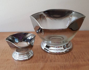 Silver Fade or Silver Ombre Large Bowl Chip and Dip Set made by Vitreon Queen’s Lustreware in the 1960's in Brooklyn NY USA