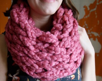 Rose Pink Chunky Knit Infinity Scarf