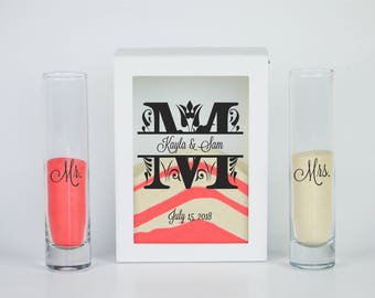 Sand Ceremony Set for Wedding, Shadow Box for Unity Sand Ceremony, Unity Candle Alternative, White Shadowbox Unity Sand Frame with Monogram