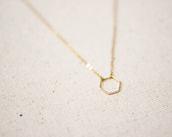Hexagon Necklace / Dainty Gold Hexagon Necklace / Geometric Necklace / Layered Necklace / Bridesmaid/Birthday Idea