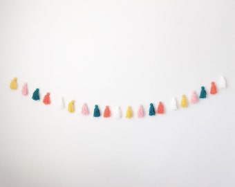 Colorful Yarn Tassel Garland