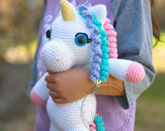 Iris the Unicorn crocheted plushie