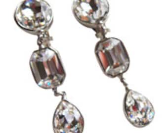 Dazzling Rhinestone Dangle Earrings Vintage 1980 Formal Occasion Bridal Earrings Prom