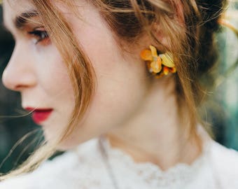 Ochre autumn flower earrings Clip on earrings Autumn style Wedding accessories Jewellery Floral earrings Magaela Handmade product