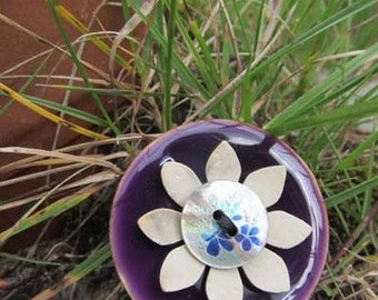 Purple button flower coconut ceramic brooch