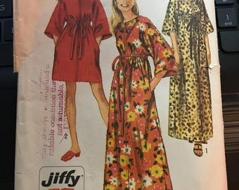 Vintage 60s Simplicity 3551 Loungewear Pattern-Size Small 8-10 (31 1/2-32 1/2 Bust)