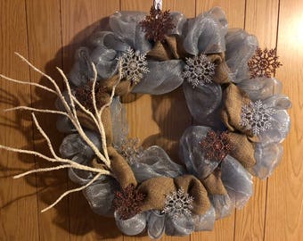 Winter Snowflake Wreath