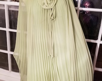 FREE SHIPPING Designer Accordion Pleated Gown