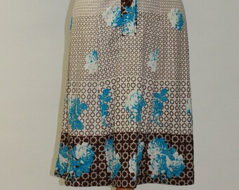 Geometric and Blue Bloom 70's vintage button up dress
