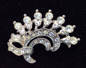 Vintage Brooch Crystal Pin Vintage Crystal Pendent Victorian Pendent Victorian Crystal Pendent Wedding Crystal Pendnet Wedding Pendent