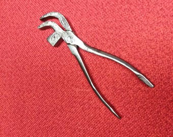 Antique Cobblers Hammer Leather Lasting Pliers Timmins & Sons No. 2 England