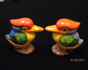 Vintage Japanese Figural Bird Salt and Pepper Shakers