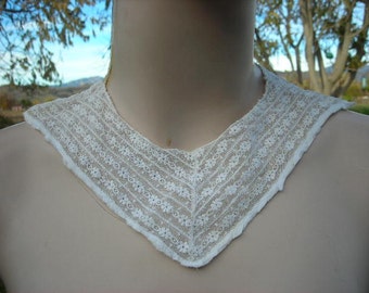 Delicate White Lace Collar