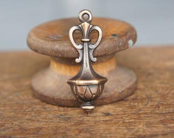 Vintage French Brass Stamping/Antique Style/Drop/Pendant/Ornate/Victorian/Art Nouveau/French Findings/1 Pc
