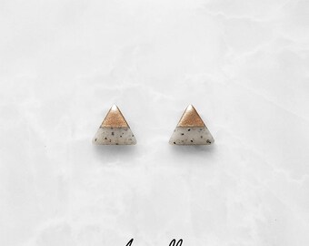 LIGHT GRANITE & ROSE Gold Dipped Triangle Stud Earrings / Simple Everyday Modern Studs,dainty triangle studs,marble studs,unique gift idea,