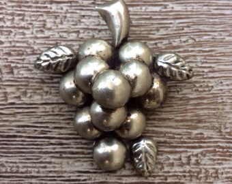 Silver Grape Cluster Brooch Vintage Silver Grape Cluster