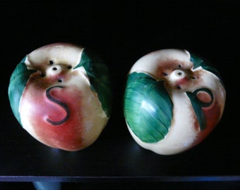 Vintage Hull Apple Salt & Pepper Shakers