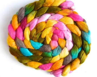 Lantana and Petunias, Polwarth/Silk Roving - Handpainted Spinning or Felting Fiber